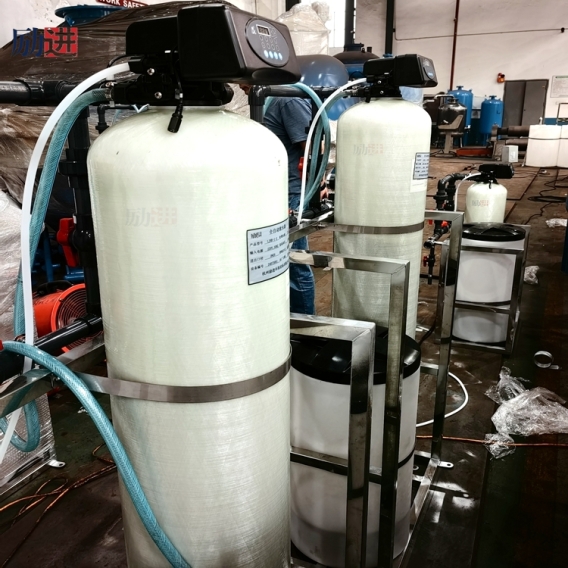 0.5T/H软化水设备